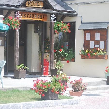 Hotel Restaurant De La Poste Saint-Colomban-des-Villards エクステリア 写真